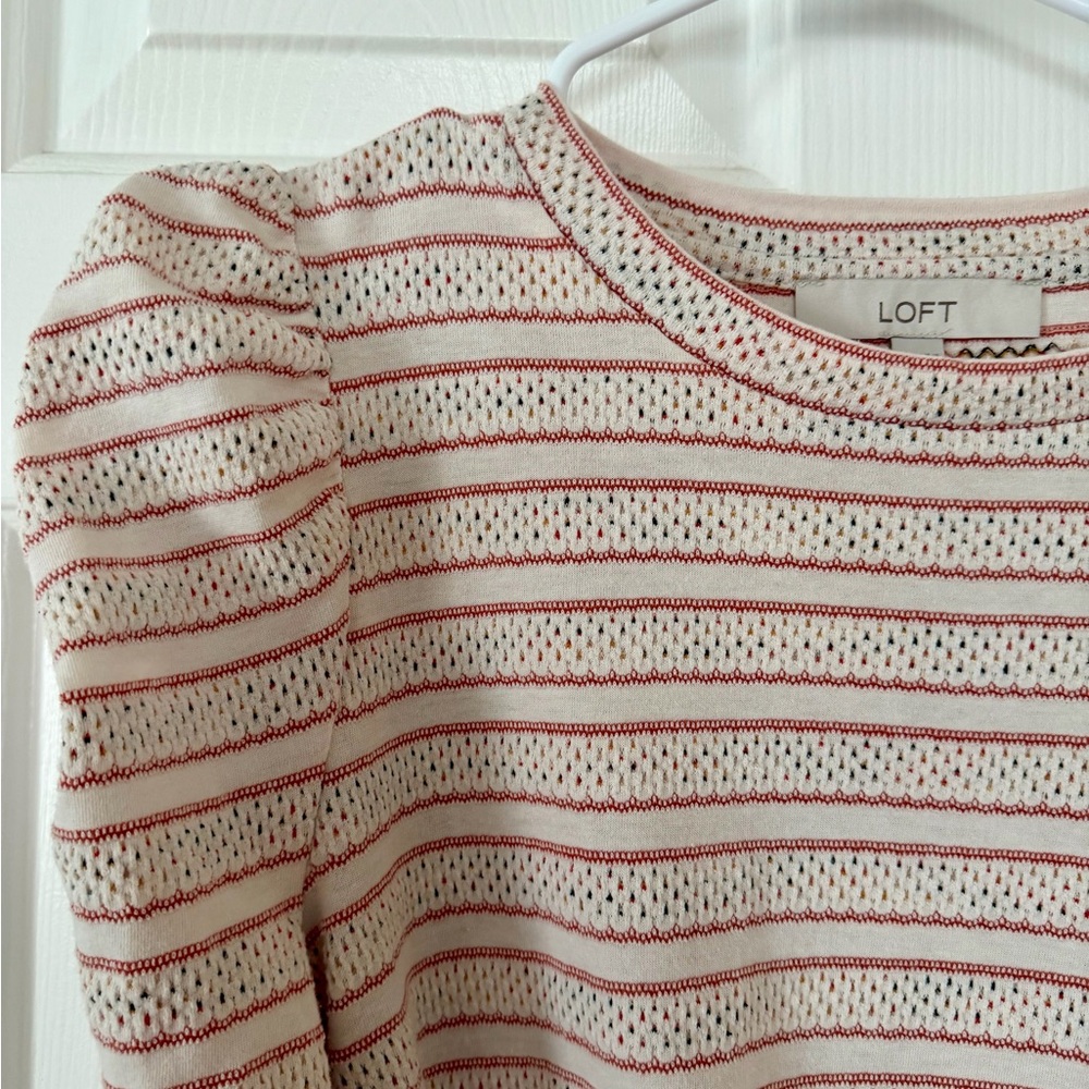 Loft | Ruffle Long Sleeve Top | Med - Picture 3 of 9